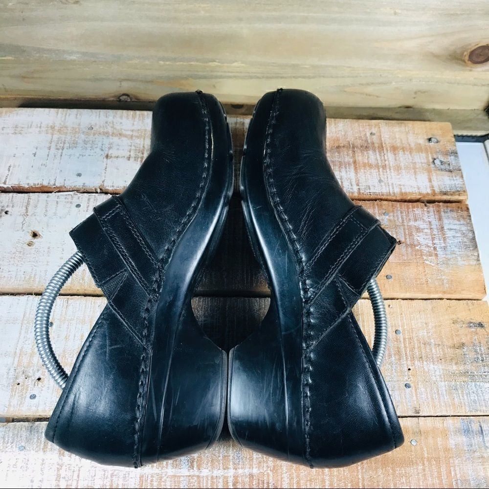 ✅Dansko Black Professional Clogs - Picture 6 of 8